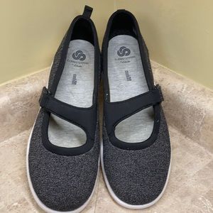 Cloudsteppers by Clark’s, size 10